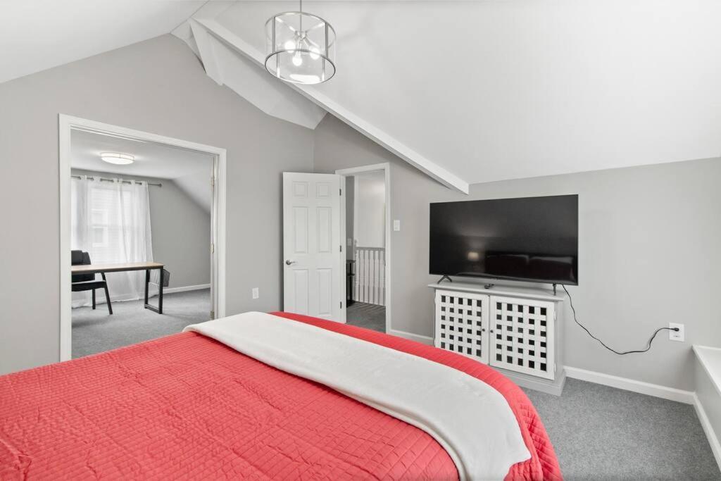 Stylish, Relaxing & Comfy 3 Bdr Home บริสโทล ภายนอก รูปภาพ